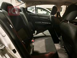 نيسان فيرسا